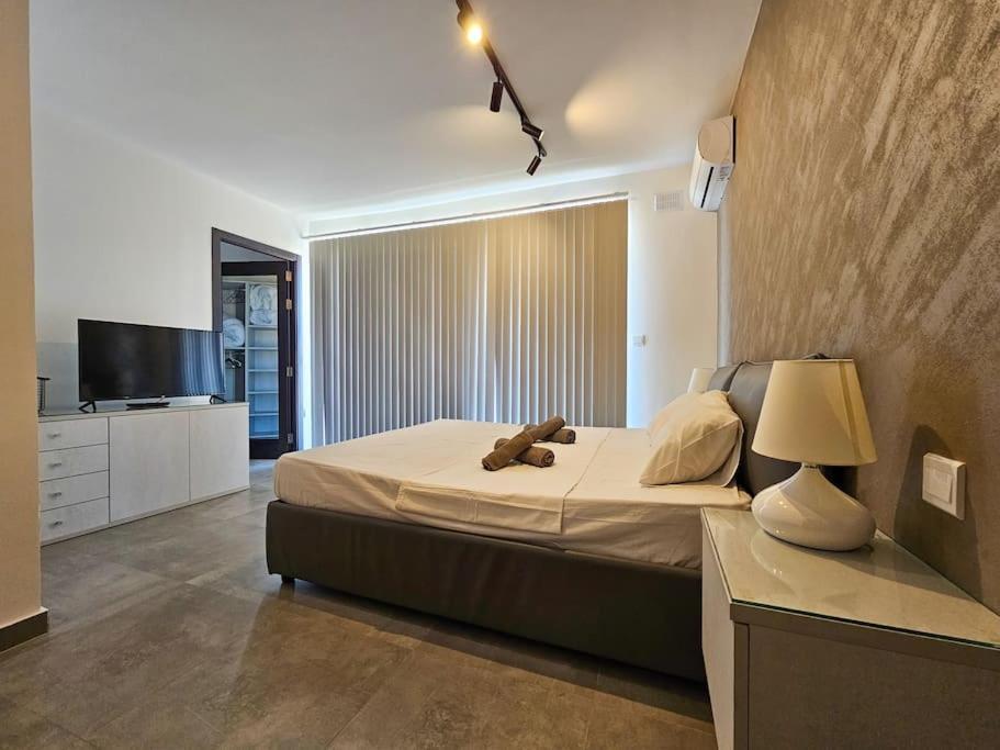 Marsaskala Sea View Duplex Penthouse - Mive Properties Exteriör bild